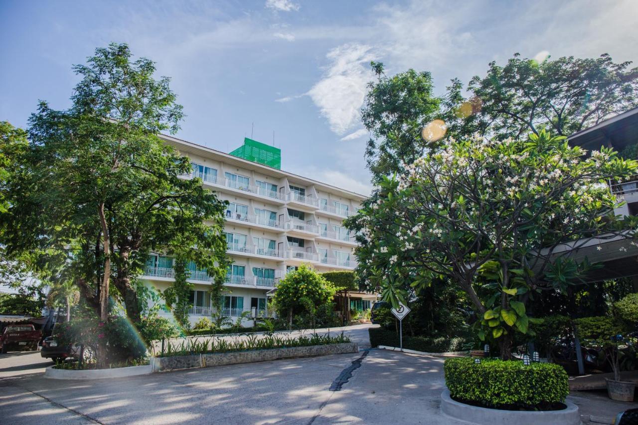 Hotel Rattana View Phitsanulok Exterior foto